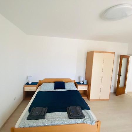 Exceptional Apartment With 2 Bedrooms Near The Sea Pula Extérieur photo
