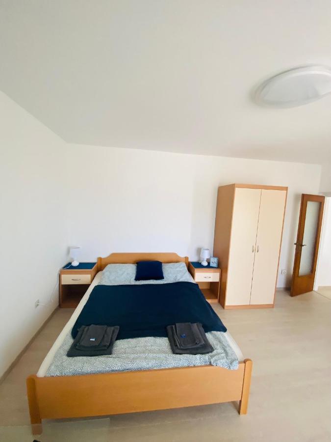 Exceptional Apartment With 2 Bedrooms Near The Sea Pula Extérieur photo